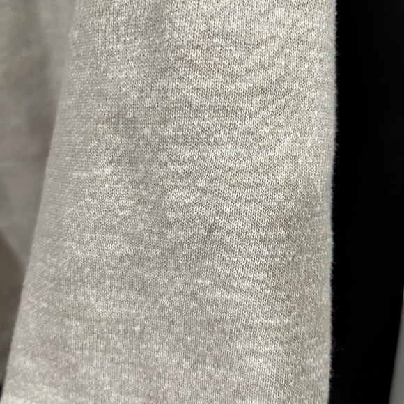 Diamond Supply Co sweatshirt - Picture 3 of 4